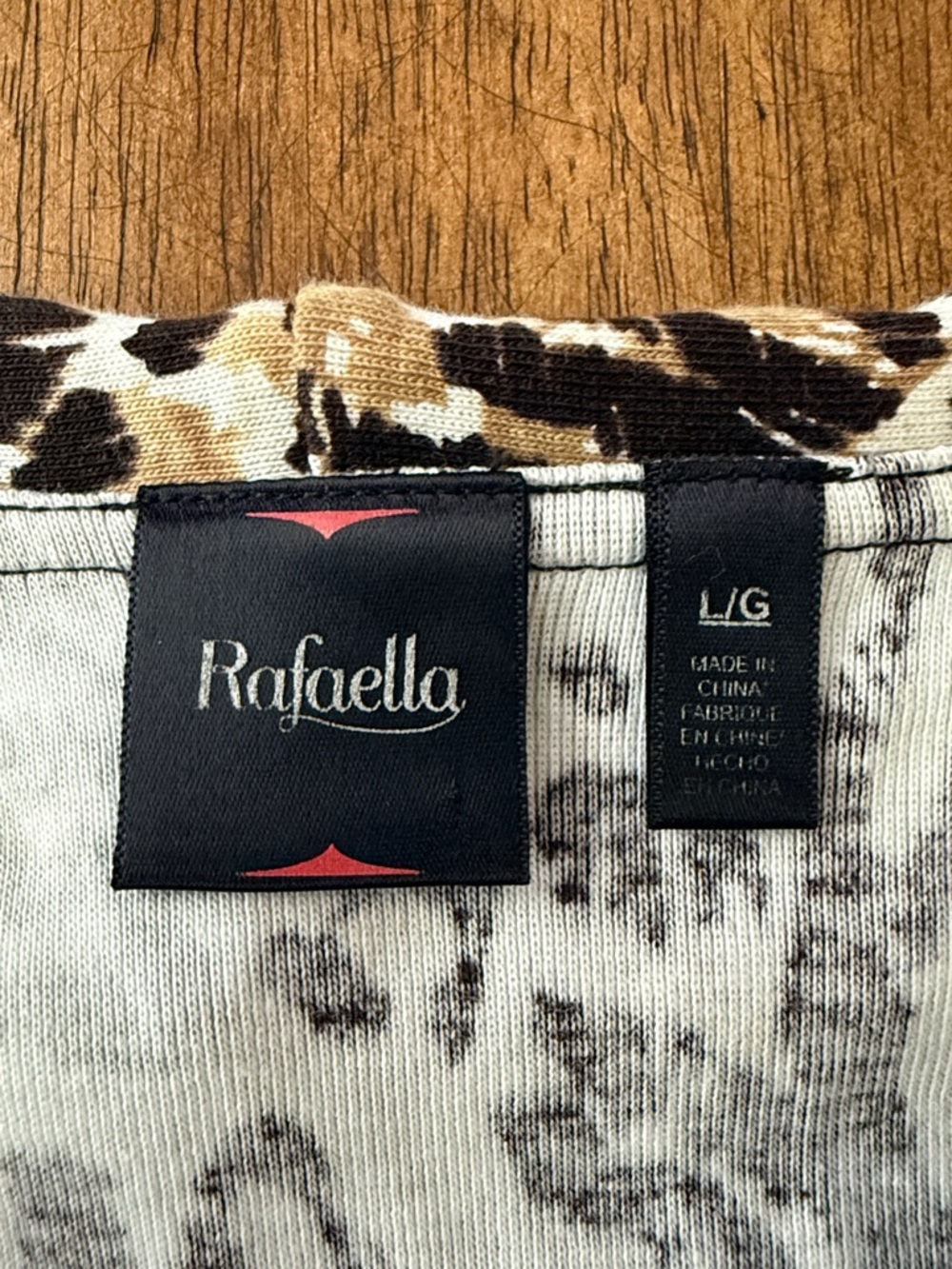 Rafaella Sleeveless Animal Print Top - Picture 2 of 3